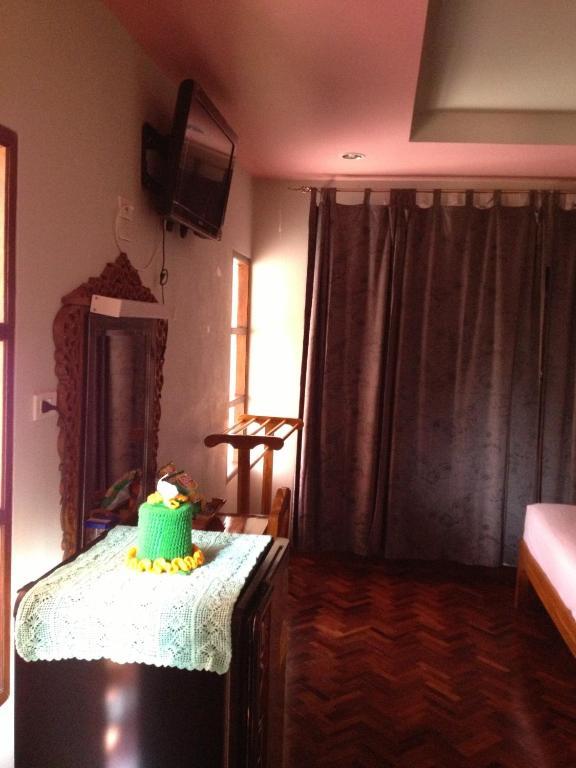 Chok-Wasana Guest House Mae Sariang Room photo