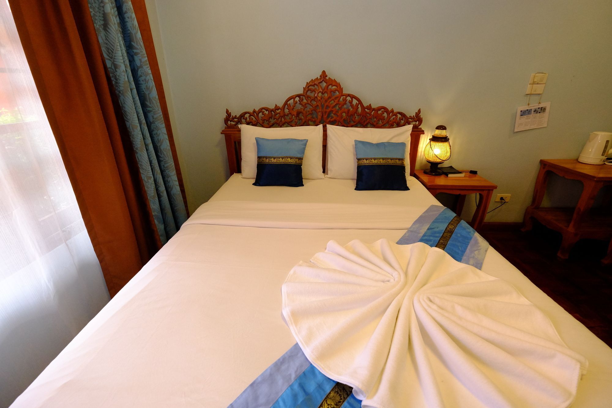 Chok-Wasana Guest House Mae Sariang Exterior photo
